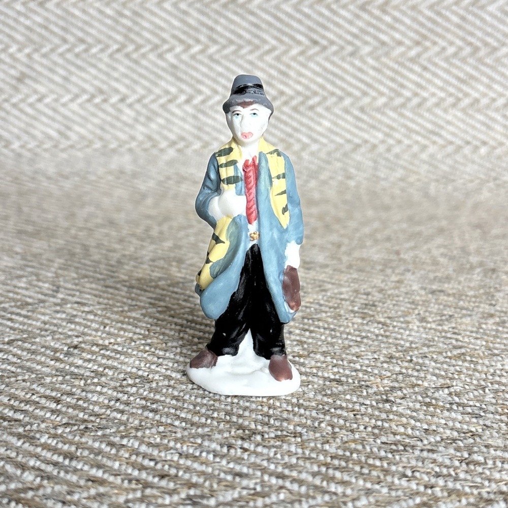 Lemax Porcelain The Accountant Dickensvale Collectible Vintage Long Coat Scarf